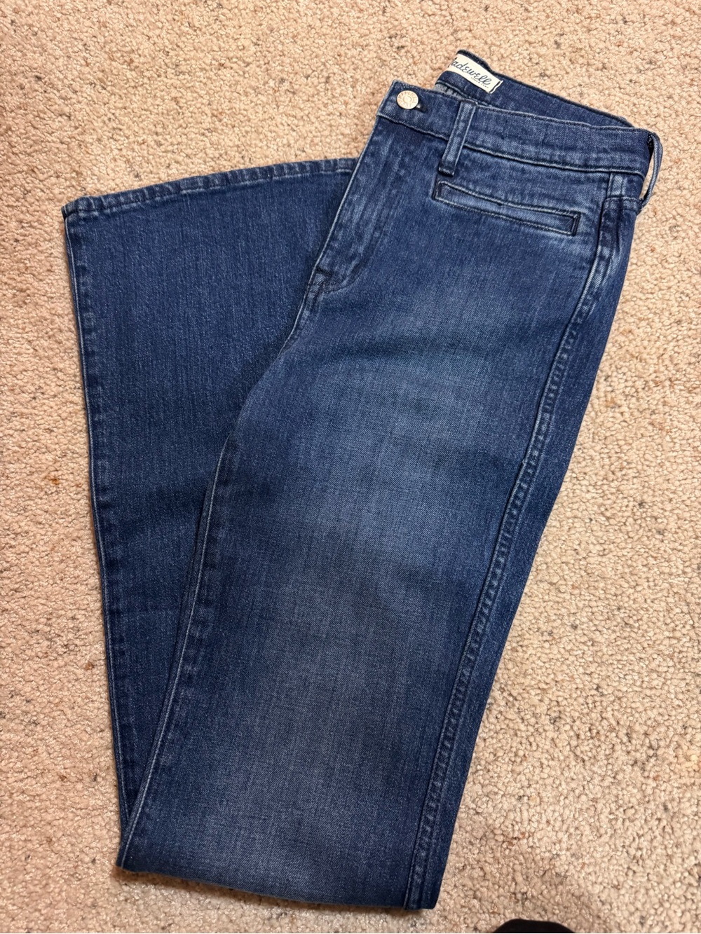 Madewell Dark Wash • Flea Market Flare Jeans